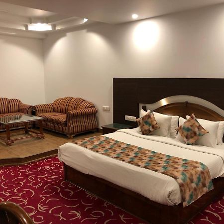 Hotel Lawrence Amritsar Exteriér fotografie