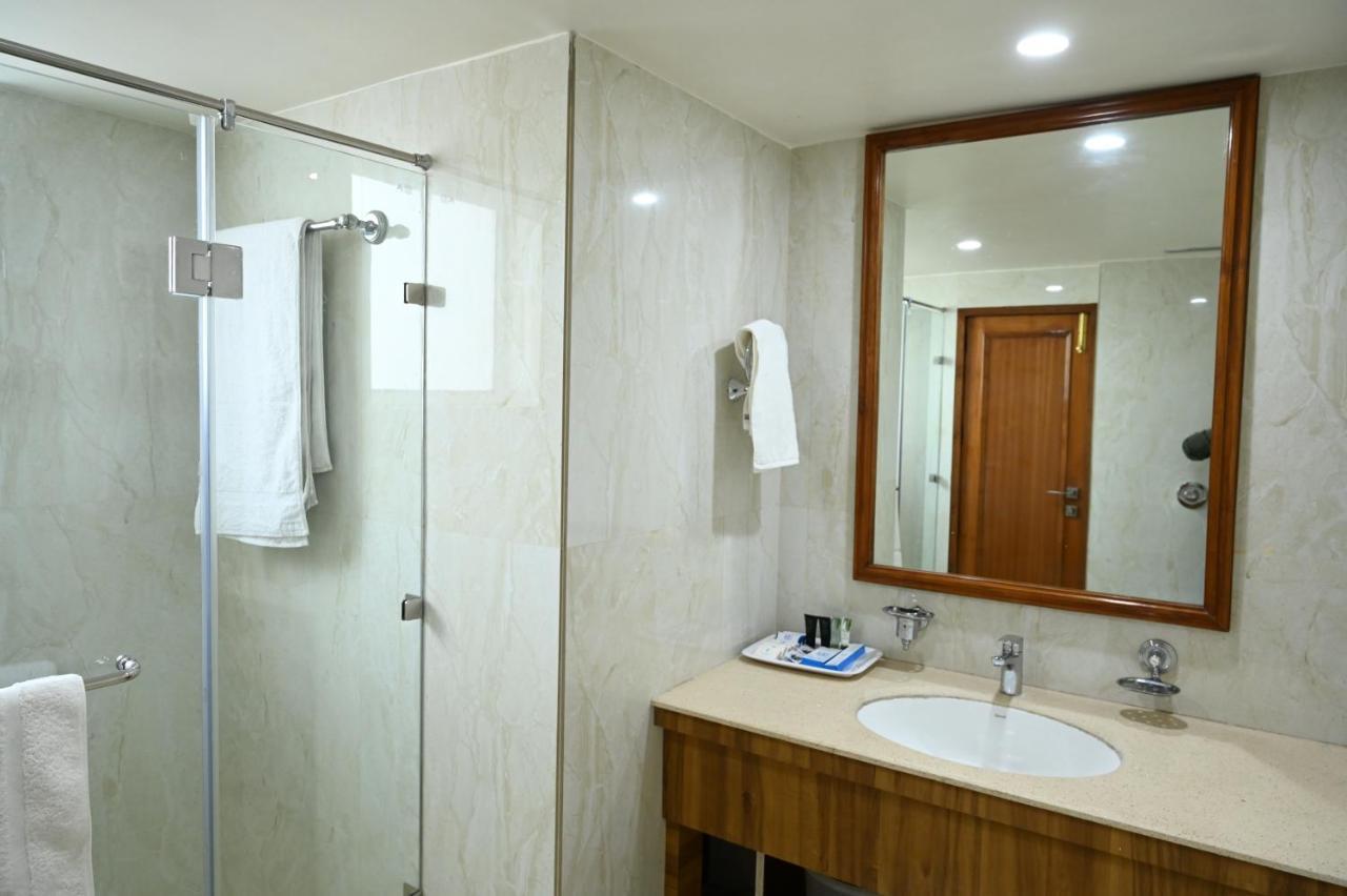 Hotel Lawrence Amritsar Exteriér fotografie