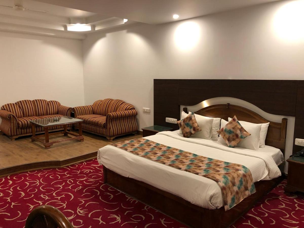 Hotel Lawrence Amritsar Exteriér fotografie