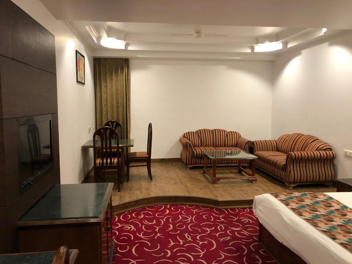 Hotel Lawrence Amritsar Exteriér fotografie